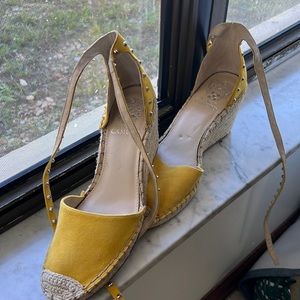 Beautiful sandals Vince Camuto , brand new